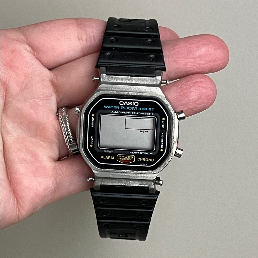 Original 1987 Casio GShock Dw 5600 Model 691 Vintage Mens Watch